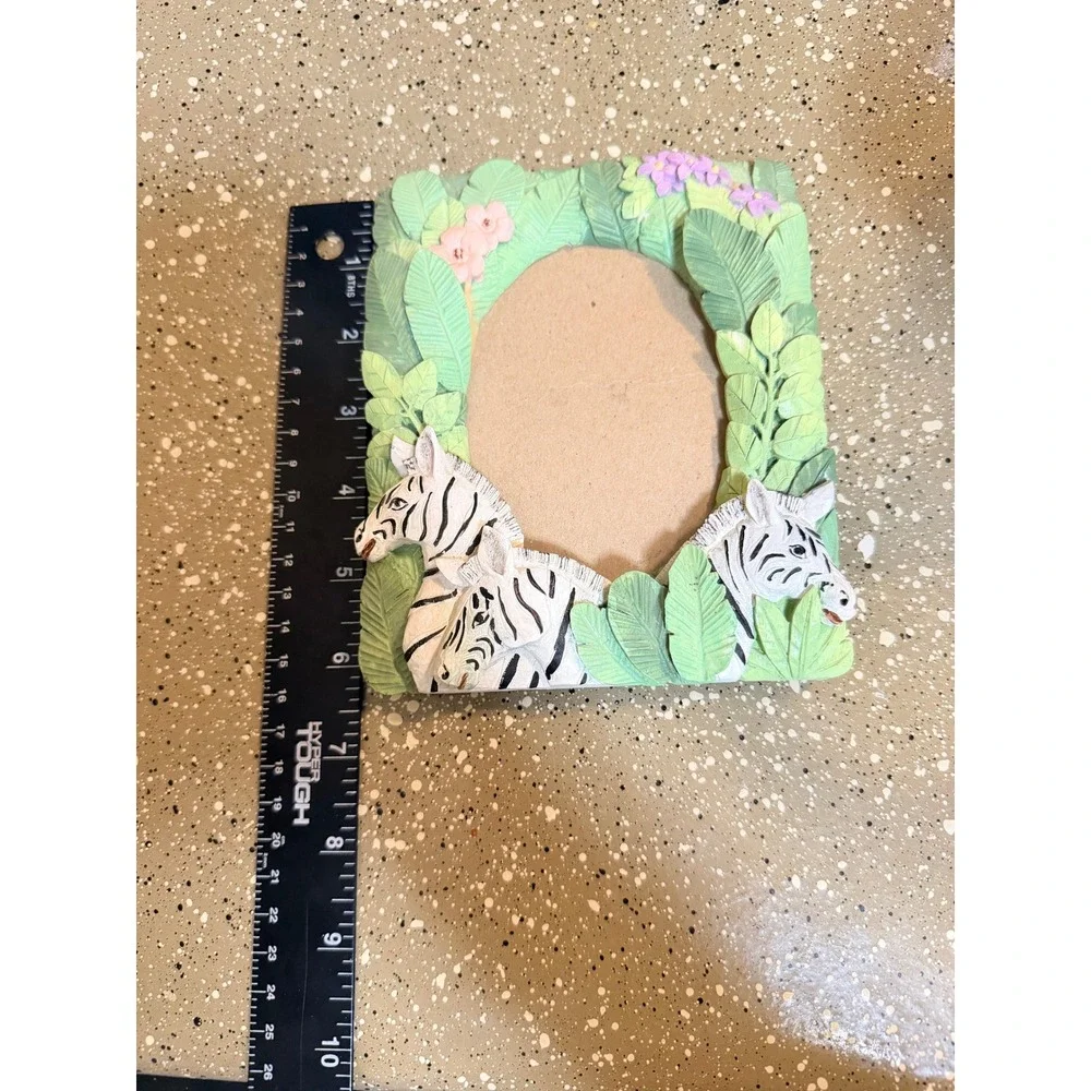 Unbranded measurements photo